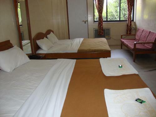 Hotel Pali Beach Resort
