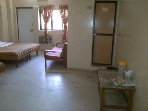 Hotel Pali Beach Resort