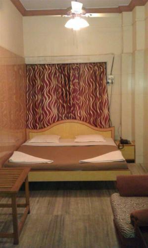 Hotel Pali Beach Resort