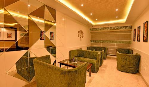 Hotel Clarks Residences Bhowali