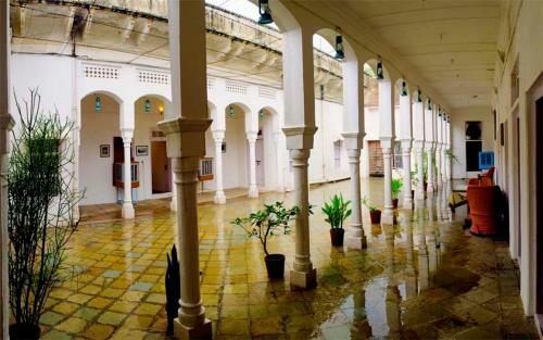 Hotel Neemrana's - Piramal Haveli
