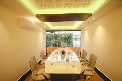 Hotel Akhil Classic