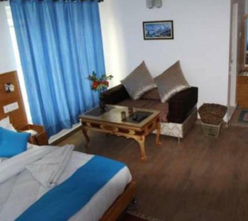 Hotel Suru View