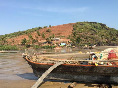 Hotel Blue Lagoon Khavane