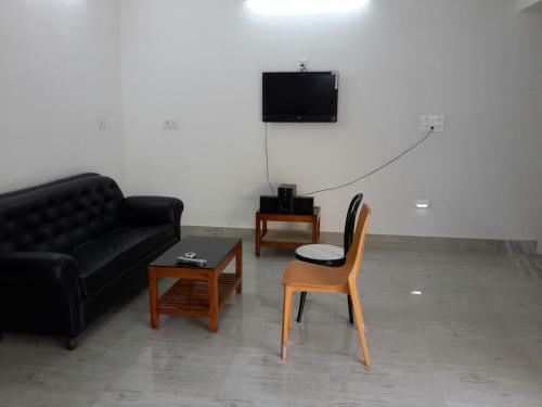 Lodge Lipika