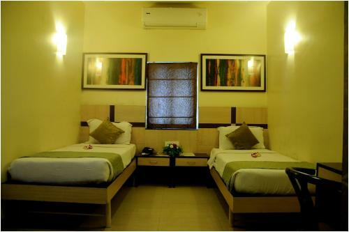 Hotel Jk Rooms 104 Nr Pune Station