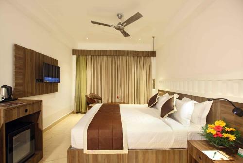 Hotel Embassery Residency