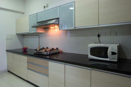 Hostal Amanora Park Town