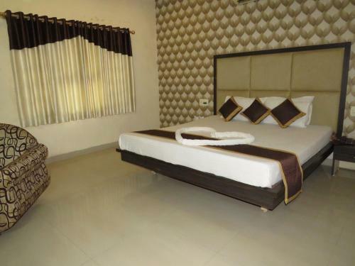 Dariyalal Hotel
