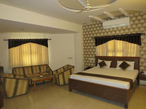 Dariyalal Hotel