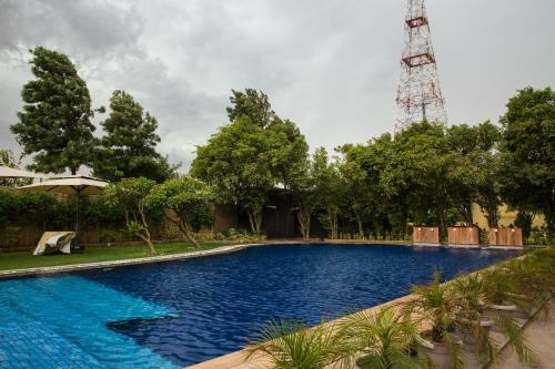 Hotel Aravali Resorts