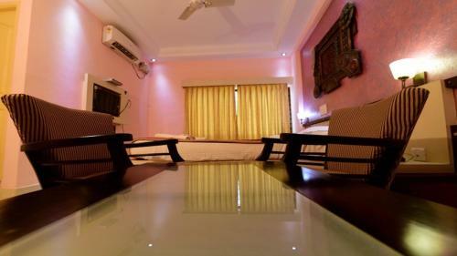 Ashlesh Hotel