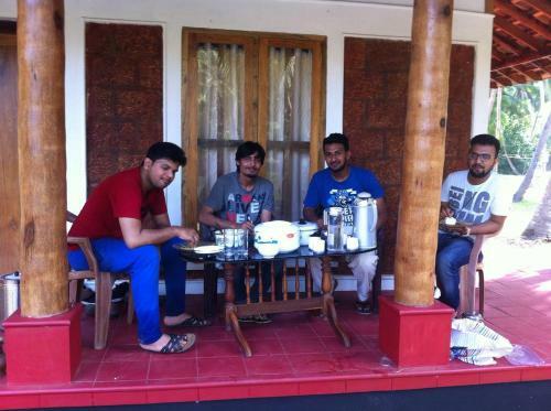 River Lap Homestay