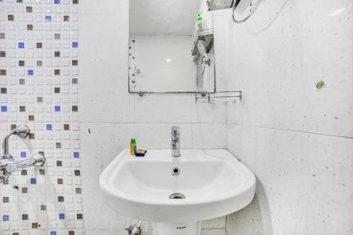Fabhotel Krishna Sai Residency