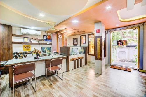 Fabhotel Krishna Sai Residency
