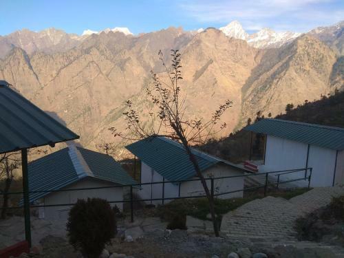 Auli Nature Resort.