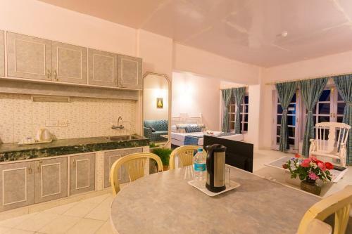 Hotel Toshali Royal View