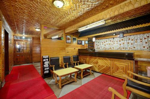 Hotel Affarwat