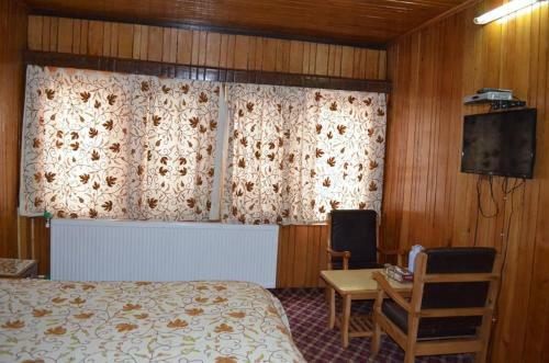 Hotel Affarwat