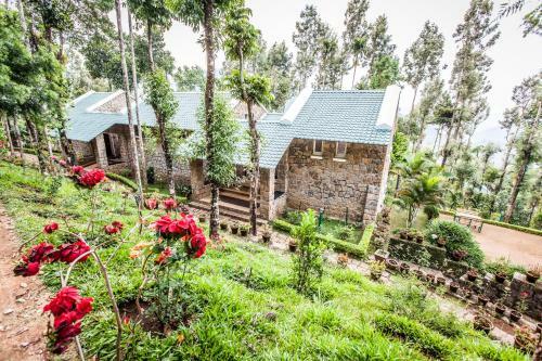 Hotel Kaivalyam Wellness Retreat