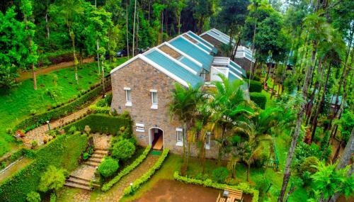 Hotel Kaivalyam Wellness Retreat