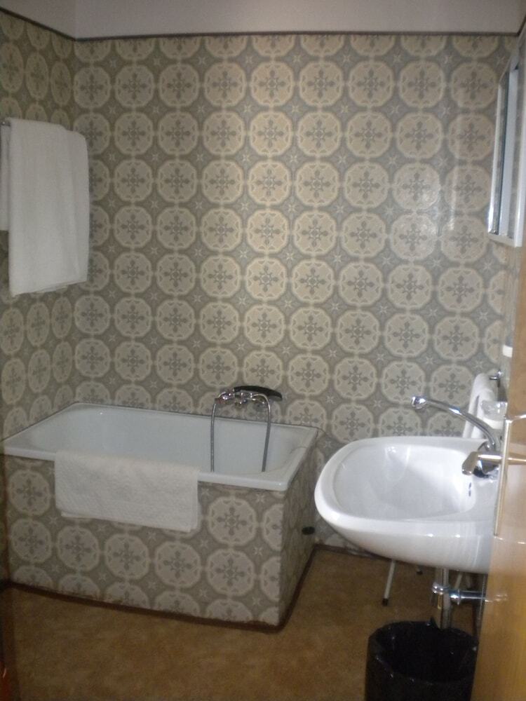 Hotel Roen Ruffr�-mendola