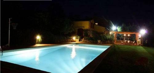 Castra Villa Sleeps 7 Pool Air Con Wifi T762639