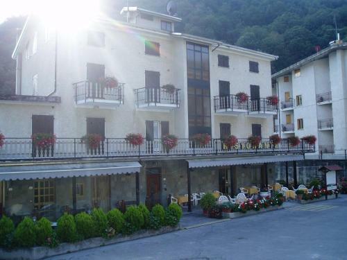 Hotel Albergo Delle Alpi