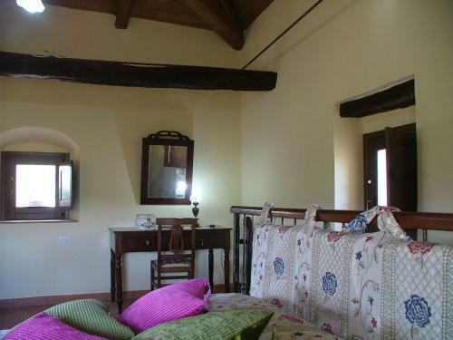 Beautiful Holiday Home In Stilo With Swimming Pool
