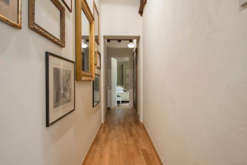 Santori Apartment