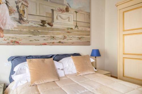Santori Apartment