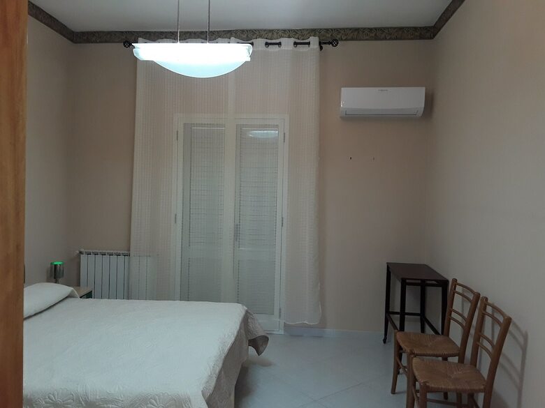 Hostal Elimo Affittacamere Di Scardino Leonardo