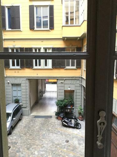 Hostal Castello Guest House