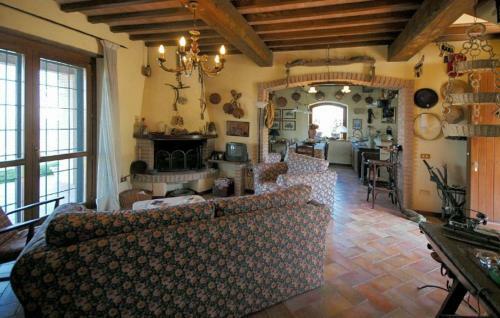 San Terenziano Villa Sleeps 6 Pool Wifi