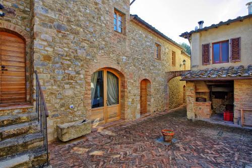 San Giorgio A Colonica Apartment Sleeps 4 Air Con