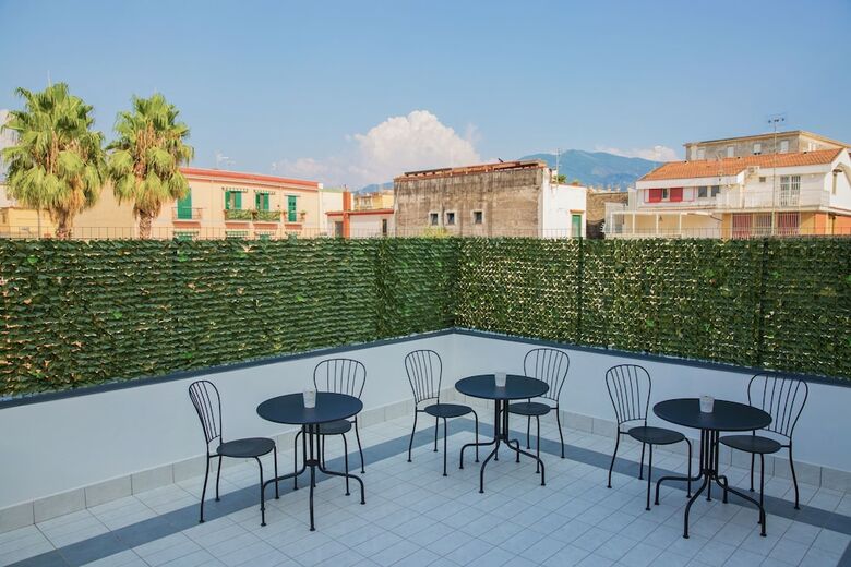 Hostal Gleda Rooms Deluxe