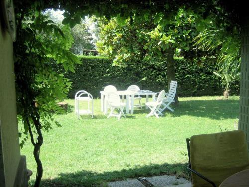 Modern Villa In Lazise With Private Pool