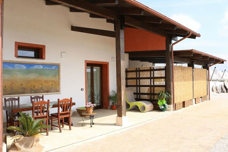 Casa Mattia - B&B In Legno & Paglia