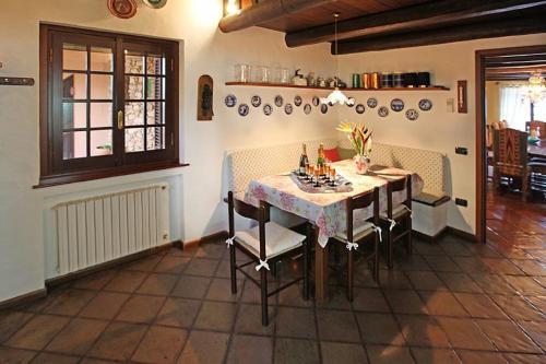 Olbia Villa Sleeps 14 Pool Air Con Wifi