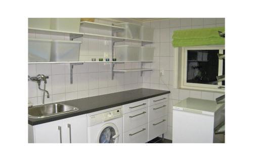 Holiday Home Lundegrend Homlevik