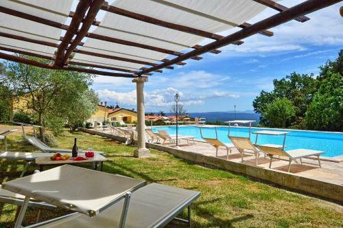 Monteverdi Marittimo Apartment Sleeps 8 T241535