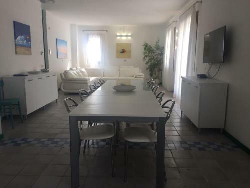 Albarella Villa