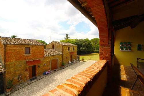 Monte San Savino Villa Sleeps 15 Pool Wifi