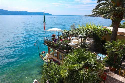 Hotel Du Lac