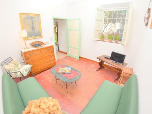 Beautiful Cottage In Massarosa With Lake View