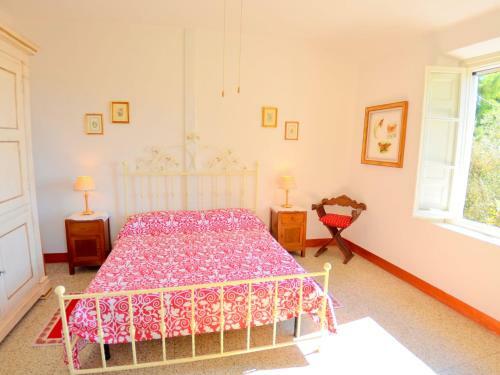 Beautiful Cottage In Massarosa With Lake View