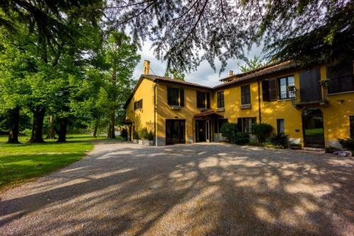 Annone Di Brianza Villa Sleeps 18 Pool Air Con Wifi