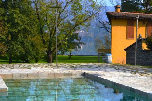 Annone Di Brianza Villa Sleeps 18 Pool Air Con Wifi