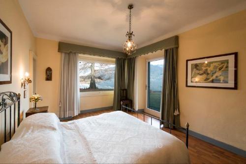 Annone Di Brianza Villa Sleeps 18 Pool Air Con Wifi