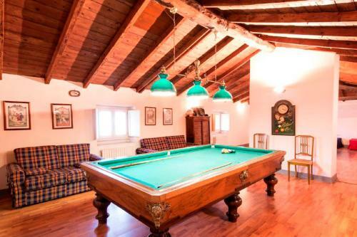 Annone Di Brianza Villa Sleeps 18 Pool Air Con Wifi